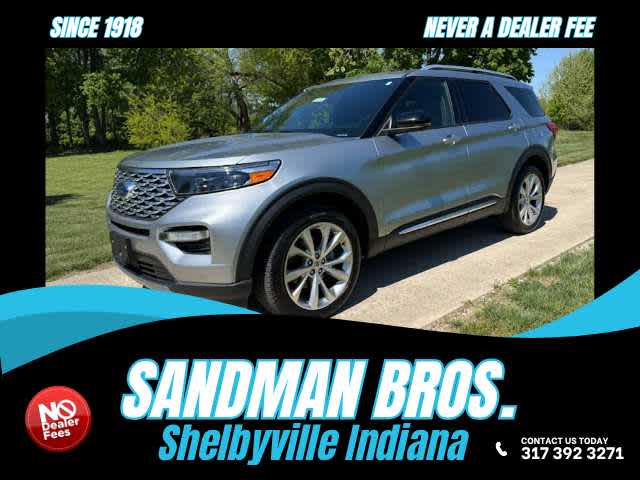 2022 Ford Explorer Platinum in Silver/Grey — front three-quarter view